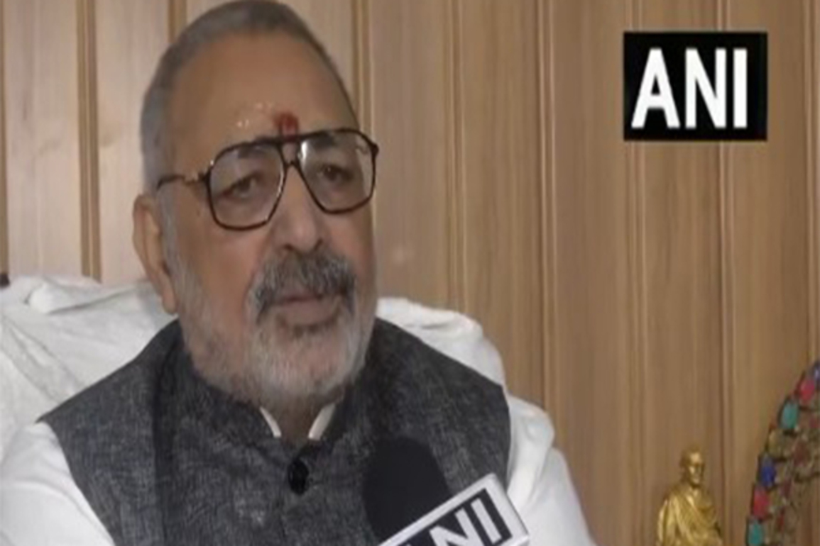 "How much will you insult Bihar, abuse PM?": Giriraj Singh targets Congress, Tejashwi
