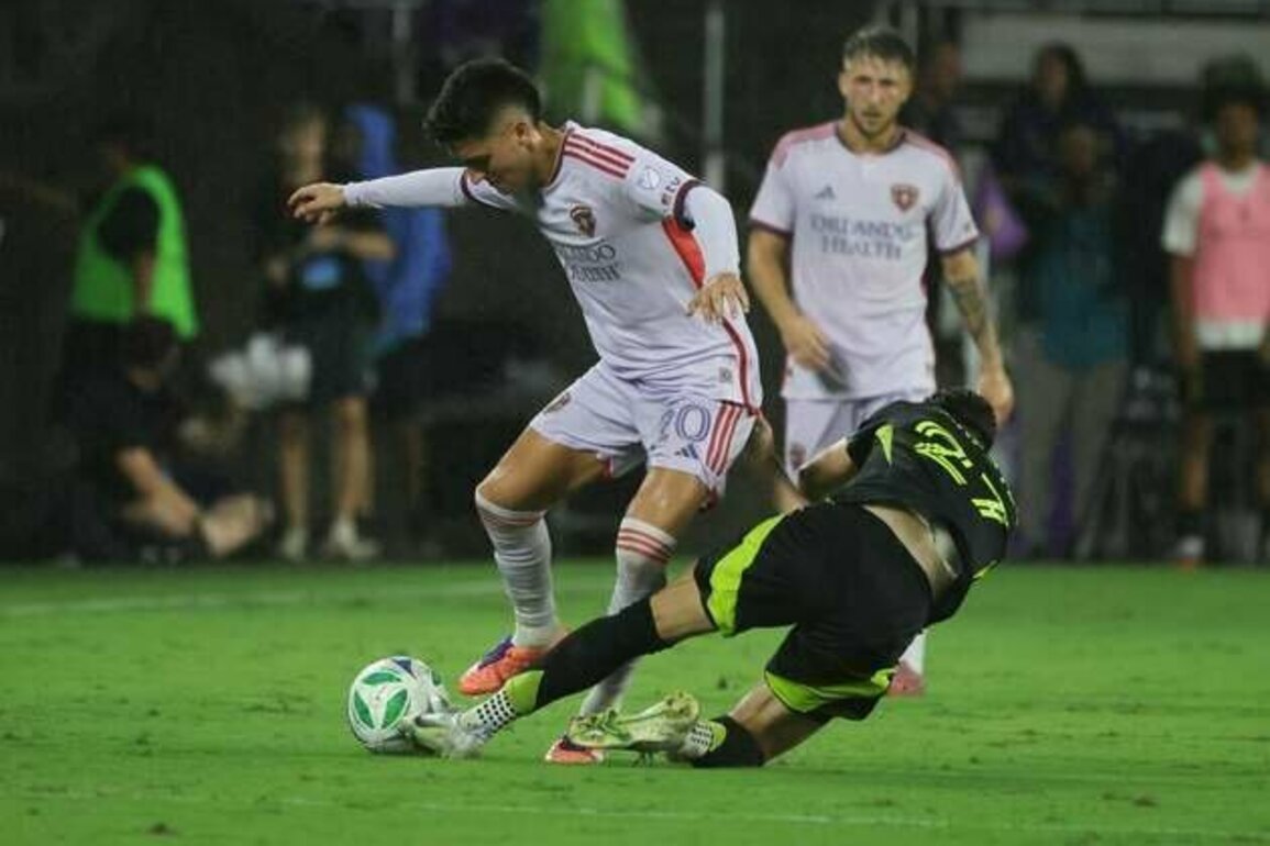 Crew boosts playoff prospects with Orlando City draw