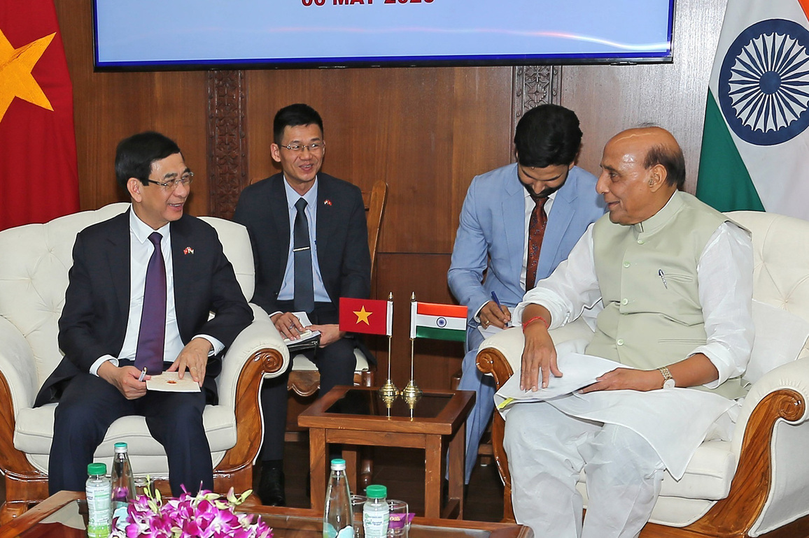Defence Minister Rajnath Singh holds bilateral talks with Vietnam Deputy PM