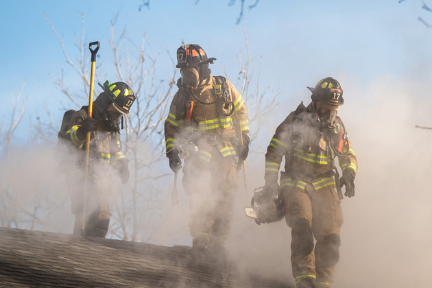 Two dead after plane crashes near Texas airfield