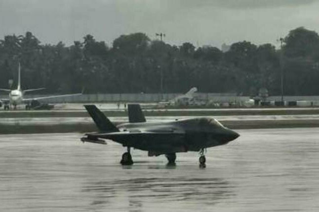 Brits fail to fix stranded F-35 stealth fighter in India - media