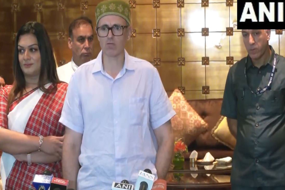 "People of Bihar very dissatisfied with conduct of EC": J-K CM Omar Abdullah on 'vote theft'
