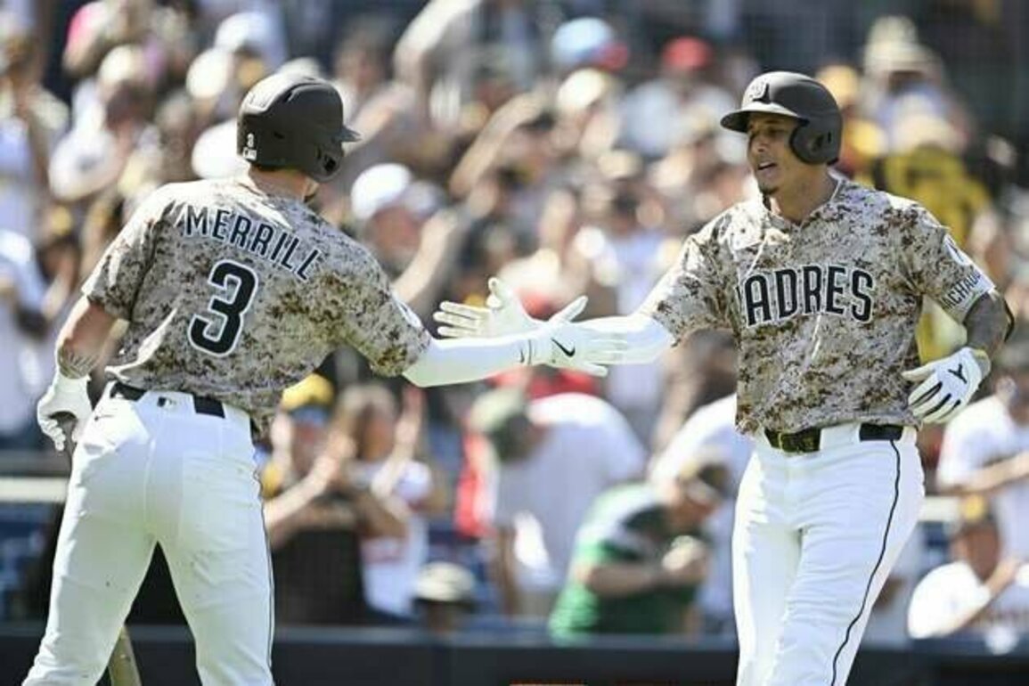 Padres finish off sweep of D-backs to maintain momentum ahead of wild-card series