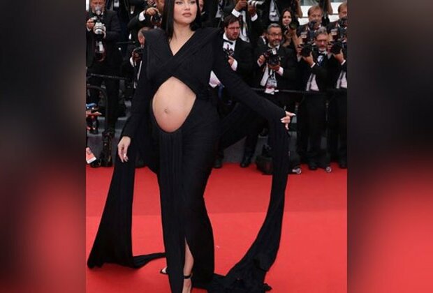 Brazilian model Adriana Lima flaunts baby bump at 'Top Gun: Maverick' Cannes premiere