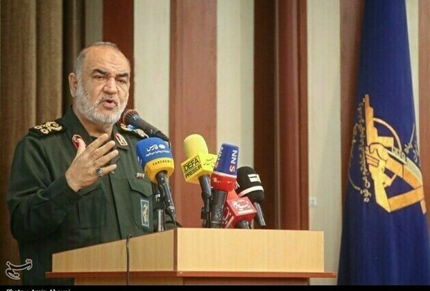 IRGC Chief Warns of Irans Devastating Response to Threats