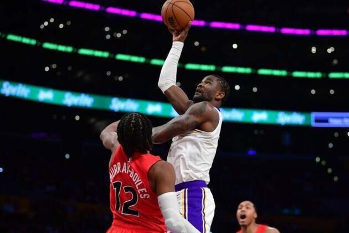NBA roundup: Defensive-minded Lakers collect win over Raptors