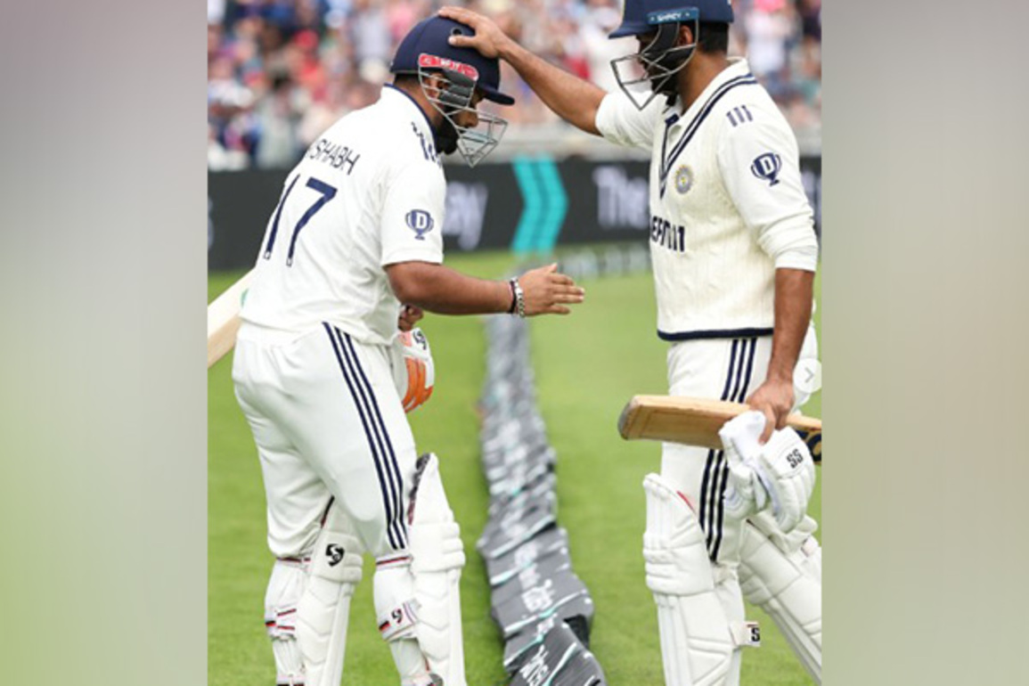 "Pant's positivity, grit keeps him away from all the pains": Thakur hails teammate for batting despite injury