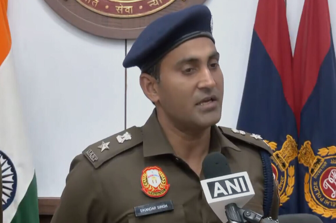 2 arrested for revenge killing in Delhi's Majlis Park; victim's burnt body found near Metro station