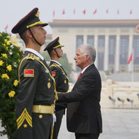 CHINA-BEIJING-CUBAN PRESIDENT-MONUMENT-TRIBUTE (CN)