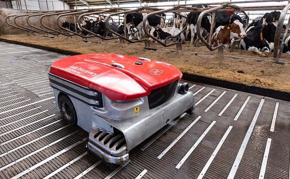 Lancashire dairy farm saves time with robots