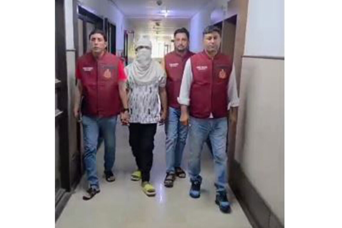 Delhi Police crime branch arrests history-sheeter wanted in attempt to murder case