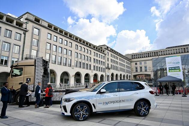 Germany's lofty hydrogen ambitions lose steam