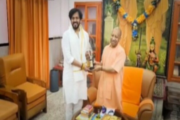 After IIFA 2025 win, Ravi Kishan meets UP CM Adityanath, says "It is my privilege to have your blessings"