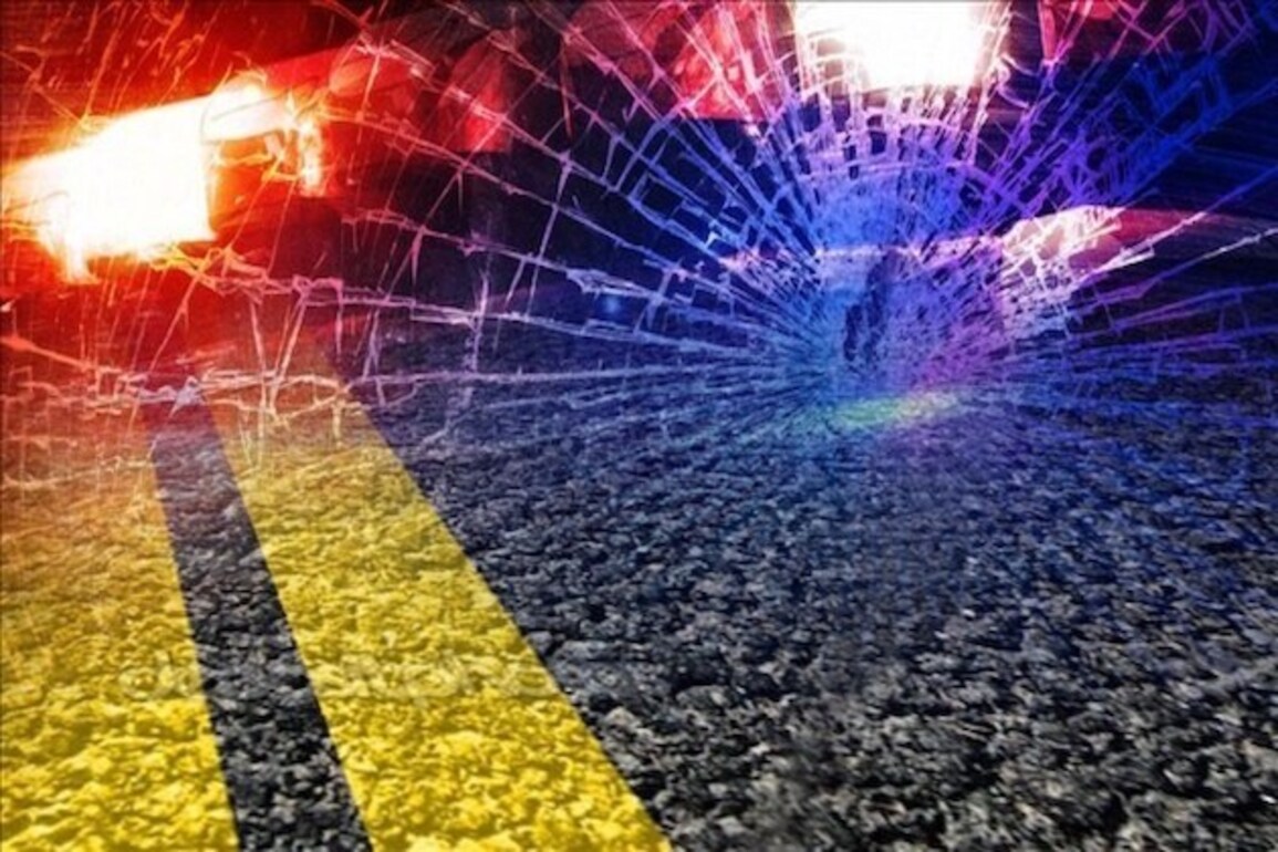 One dead in two-vehicle road trafic crash on N22
