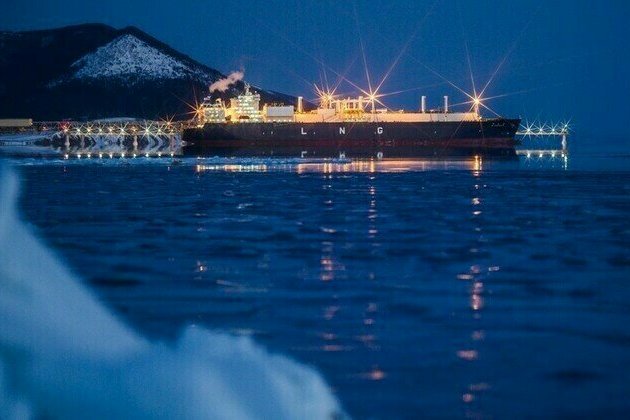 Japan to keep stake in Russian LNG project