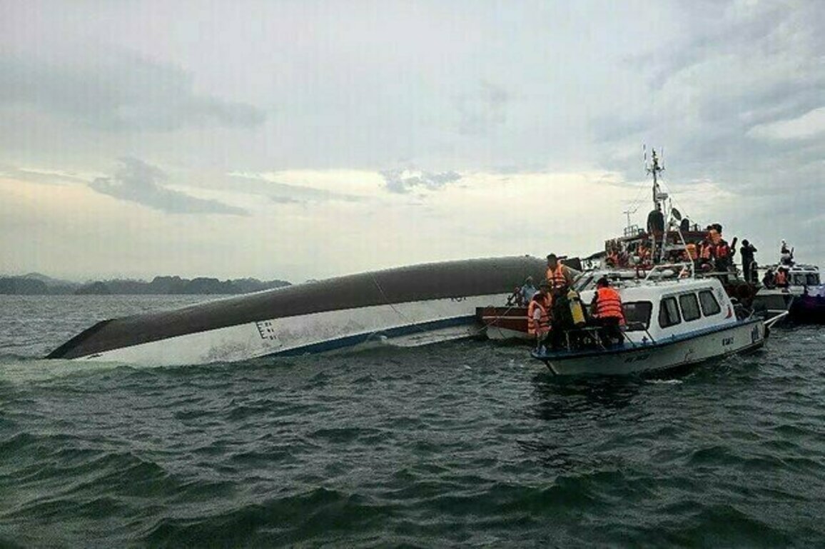 37 confirmed dead in cruise ship accident in N. Vietnam