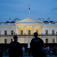 Interview: U.S. retreat from globalization risks economic downturn, says professor