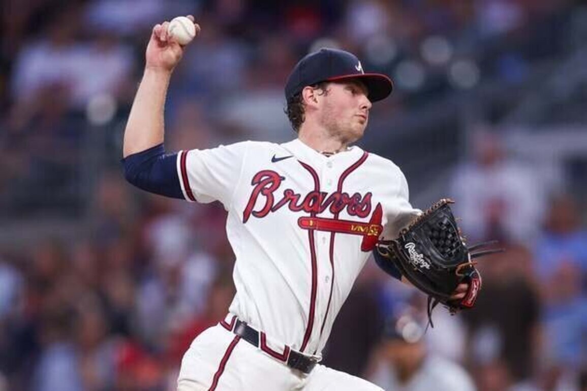 MLB-best Braves work to clinch series against skidding Cubs