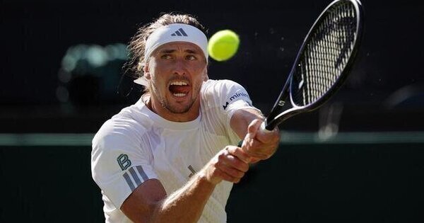 Alexander Zverev through to 4th round at Wimbledon