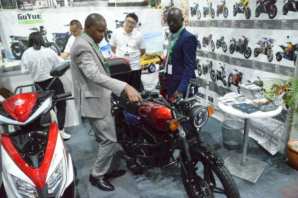 (Hello Africa) Chinese firms shine at Auto Expo Africa