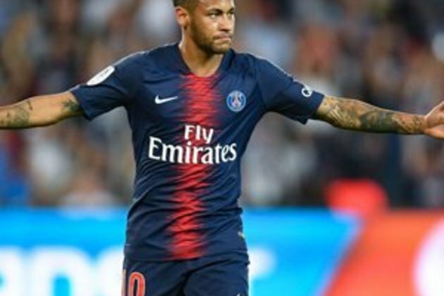 Man Utd offered chance to sign PSG forward Neymar