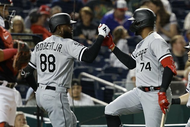 Mike Clevinger goes distance as White Sox dump Nats