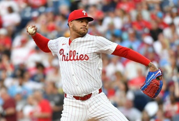 Struggling pitchers set to clash when Phillies visit Giants