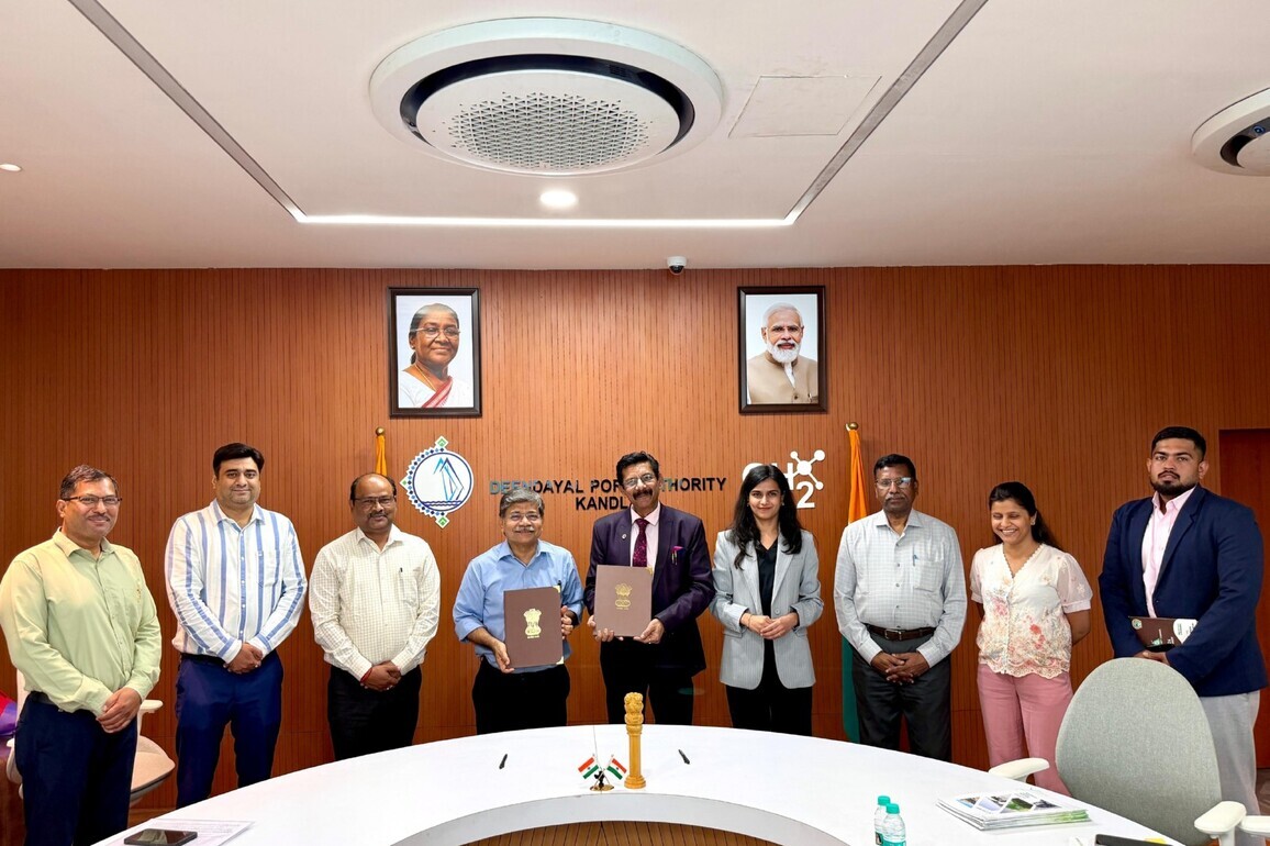 DPA Kandla, GH2 Solar sign MoU to enable Liquid Green Hydrogen export