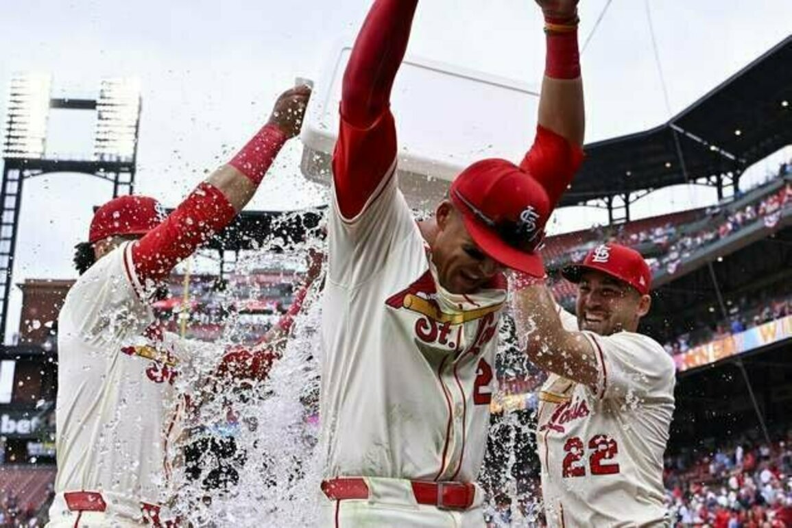 Cards relying on strong offense entering finale vs. Twins