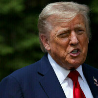 Trump hits back at Medvedev