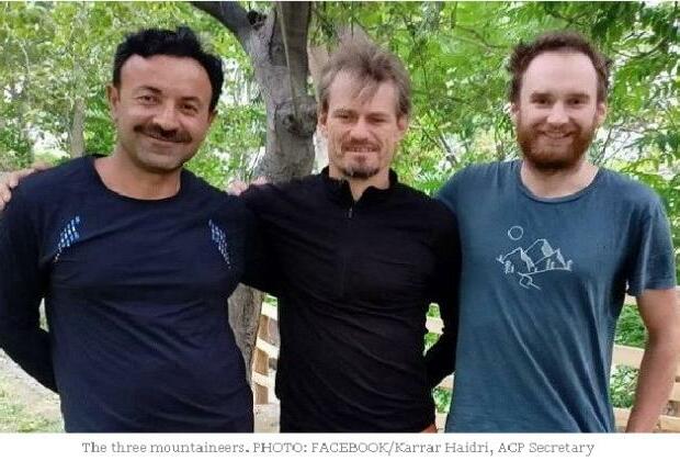 Truibutes over rescue of Czech climbers by Pakistan's Army