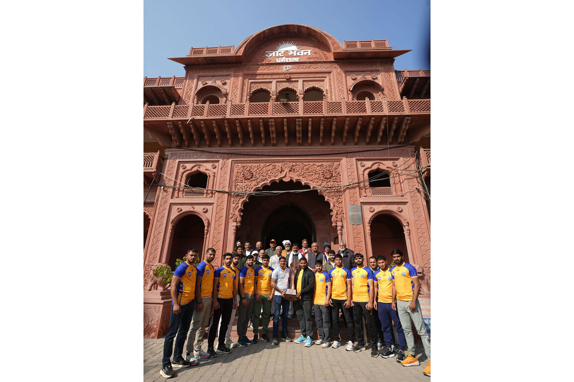 Rohtak Royals receive rousing welcome as Rohtak leg of KCL Trophy tour concludes