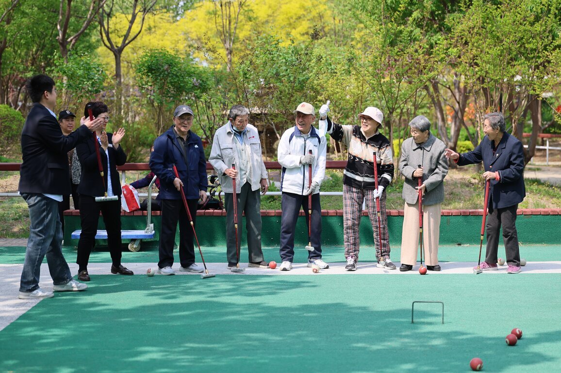 CHINA-TIANJIN-ELDERLY CARE CENTER (CN)