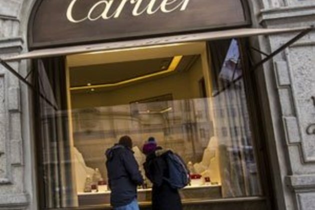 Strong jewellery sales boost Richemont, shares rally