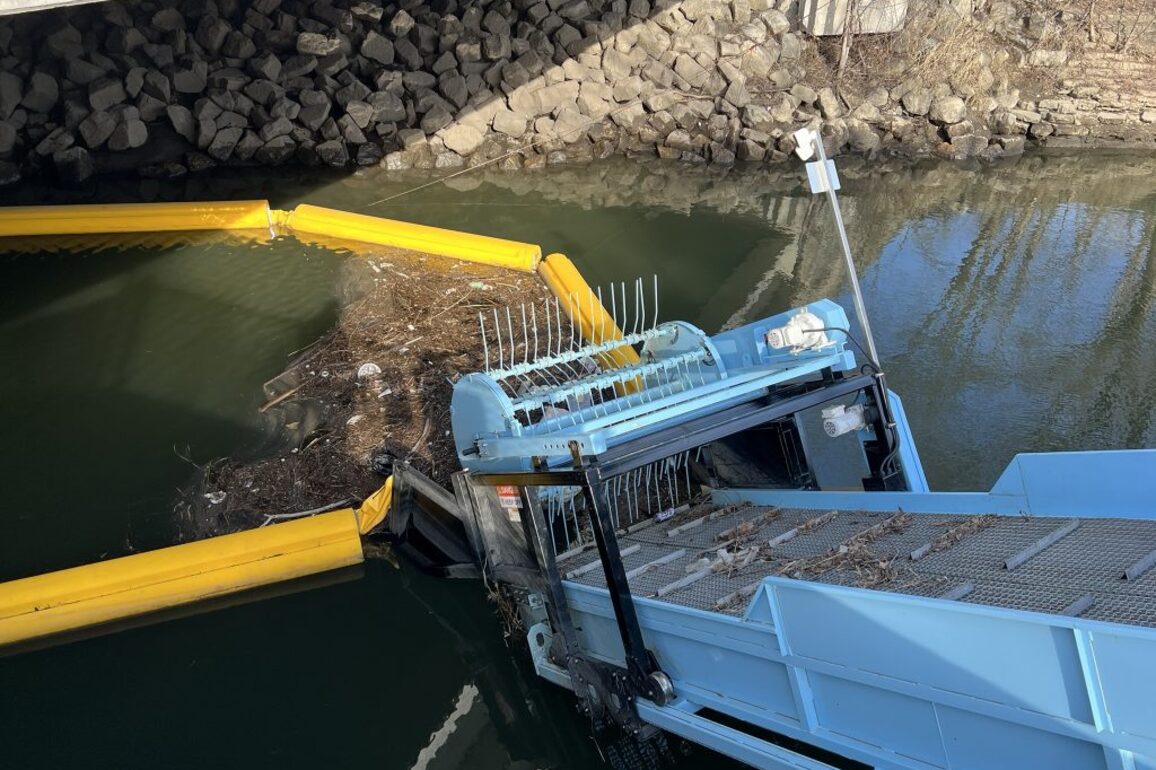 New Machine Quietly Cleans Milwaukees Water   Urban Milwaukee