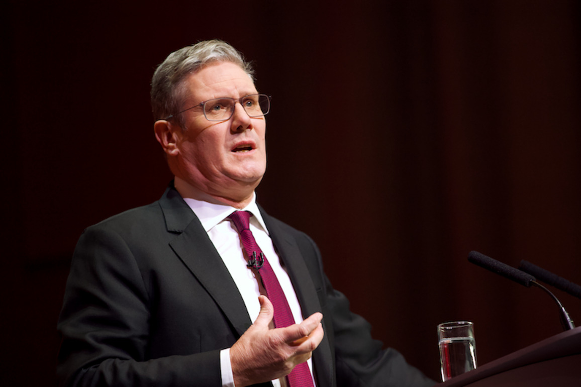 Starmer to press mobility scheme in EU reset talks  Daily Business