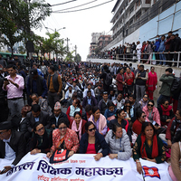 Nepal: Thousands of teachers protest over delay in endorsing education bill