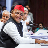 Akhilesh Yadav's Facebook account restored; shares JP's call on 'Sampoorna Kranti'
