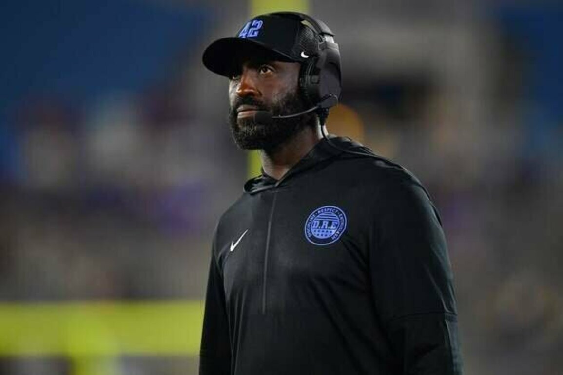 UCLA fires head coach DeShaun Foster after 0-3 start