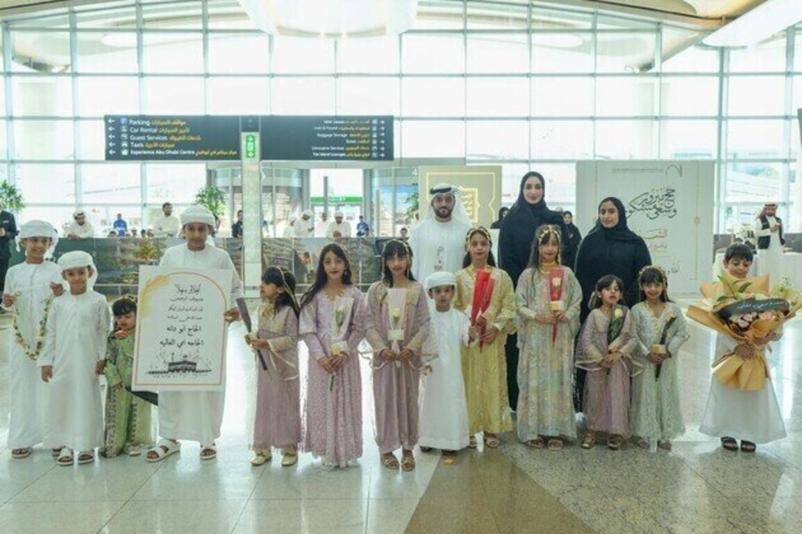 Family Development Foundation welcomes returning elderly pilgrims