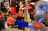 Co-bots bring Industry 4.0 to Ford's German plant