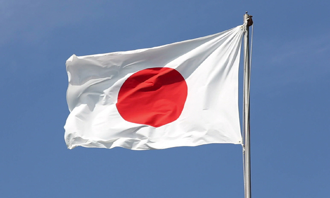 Labour woes force Japan to prise open door to migrant workers Labour woes force Japan to prise open door to migrant workers