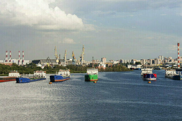 Russian oil keeps flowing despite US pressure  Bloomberg