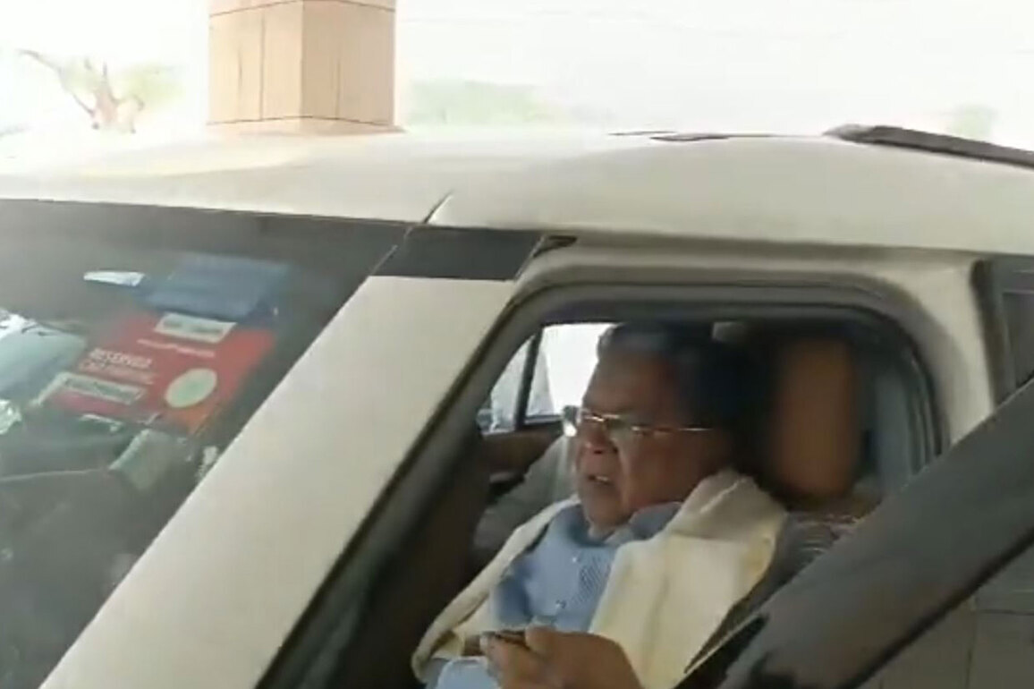 Siddaramaiah, DK Shivakumar at 10 Janpath to meet Rahul, Sonia Gandhi, cabinet reshuffle on agenda