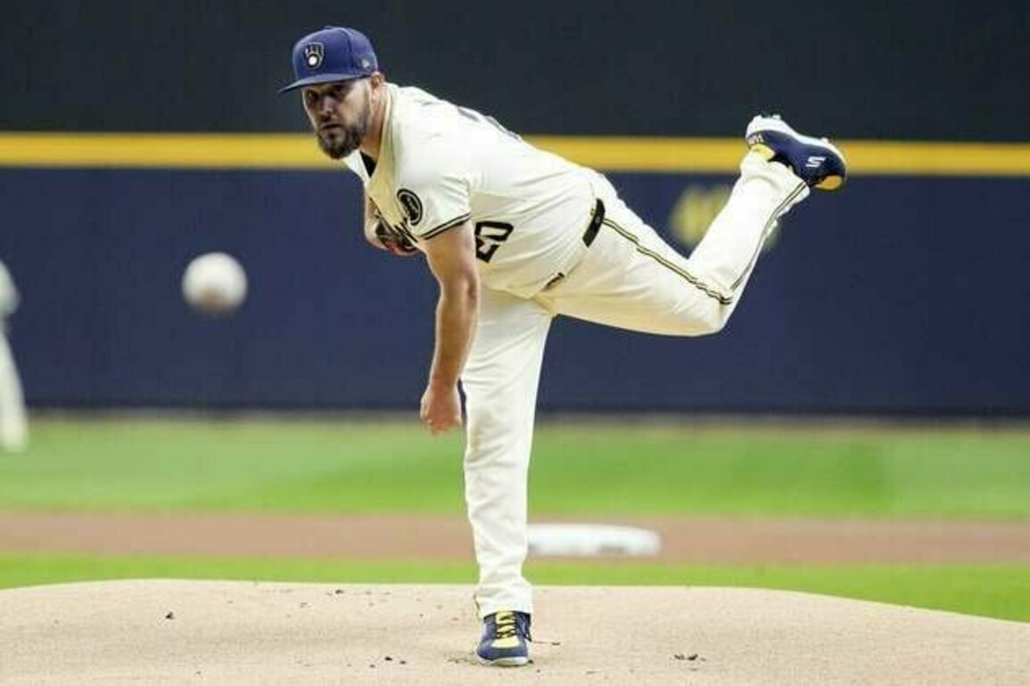 LHP Wade Miley opts out with Reds, becomes free agent