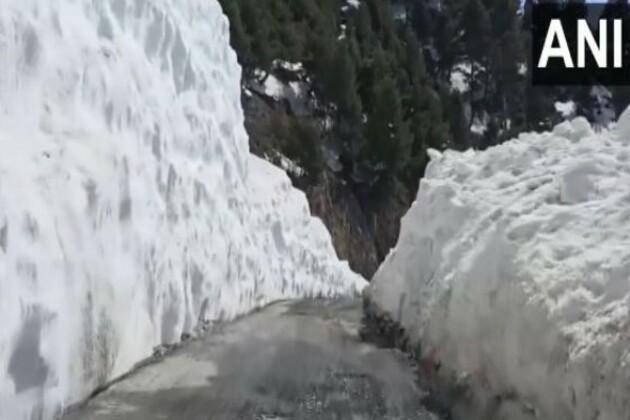 Border Road Organization opens Zojila Pass in record time of 31 days