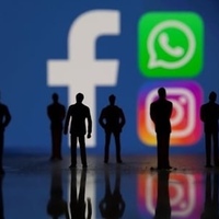 Meta displaying ads for a third of successful scams in U.S. - Reuters