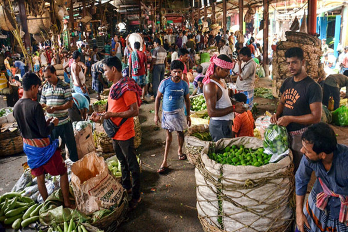 Cut in edible oil import duty and above normal monsoon likely to further ease food inflation: Union Bank of India
