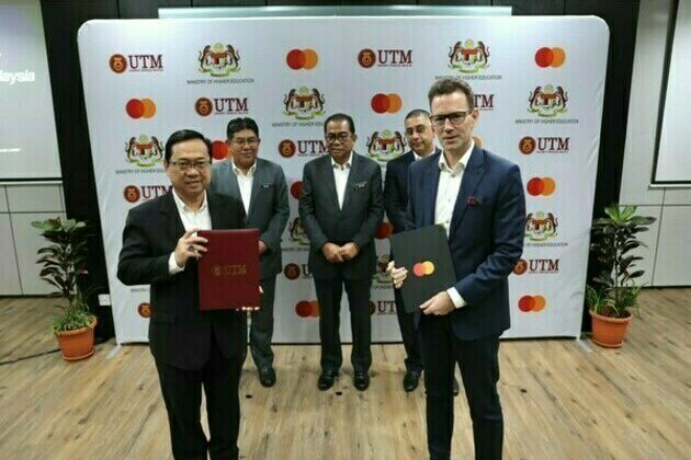 UNIVERSITI TEKNOLOGI MALAYSIA TAKES A HOLISTIC APPROACH TO CYBERSECURITY: FROM EDUCATION TO INDUSTRY PARTNERSHIPS