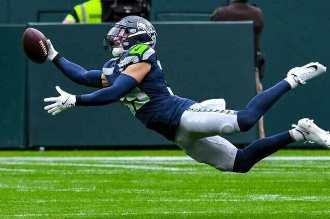 Ty Okada Makes 'Phenomenal' Interception In Preseason Finale